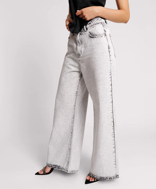 BIANCO HIGH WAIST LOVE MACHINES SUPER WIDE LEG JEANS