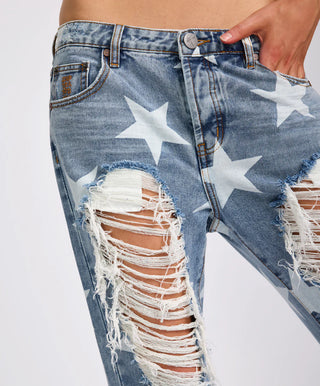 Saints Low Waist Boyfriend Denim Jeans - Starwash Blue