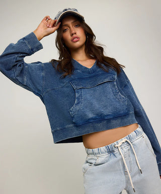 Retro Fade Panelled V Sweater - Washed Blue