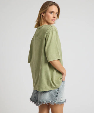Kobe Basketball Tee - Khaki