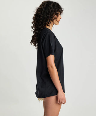Skater Girl Boyfriend Tee - Black