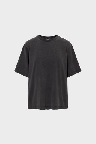 Nellie Tee