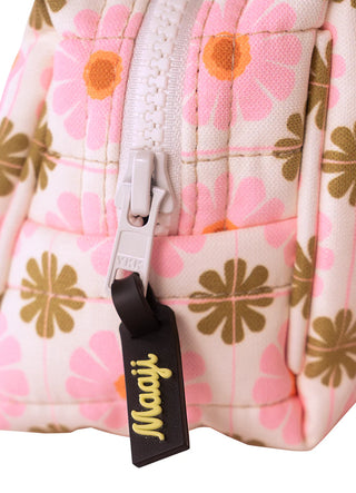 Flourish Augusta Small Pocket Cake