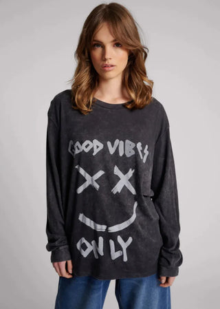 GOOD VIBES ONLY LONG SLEEVE TEE